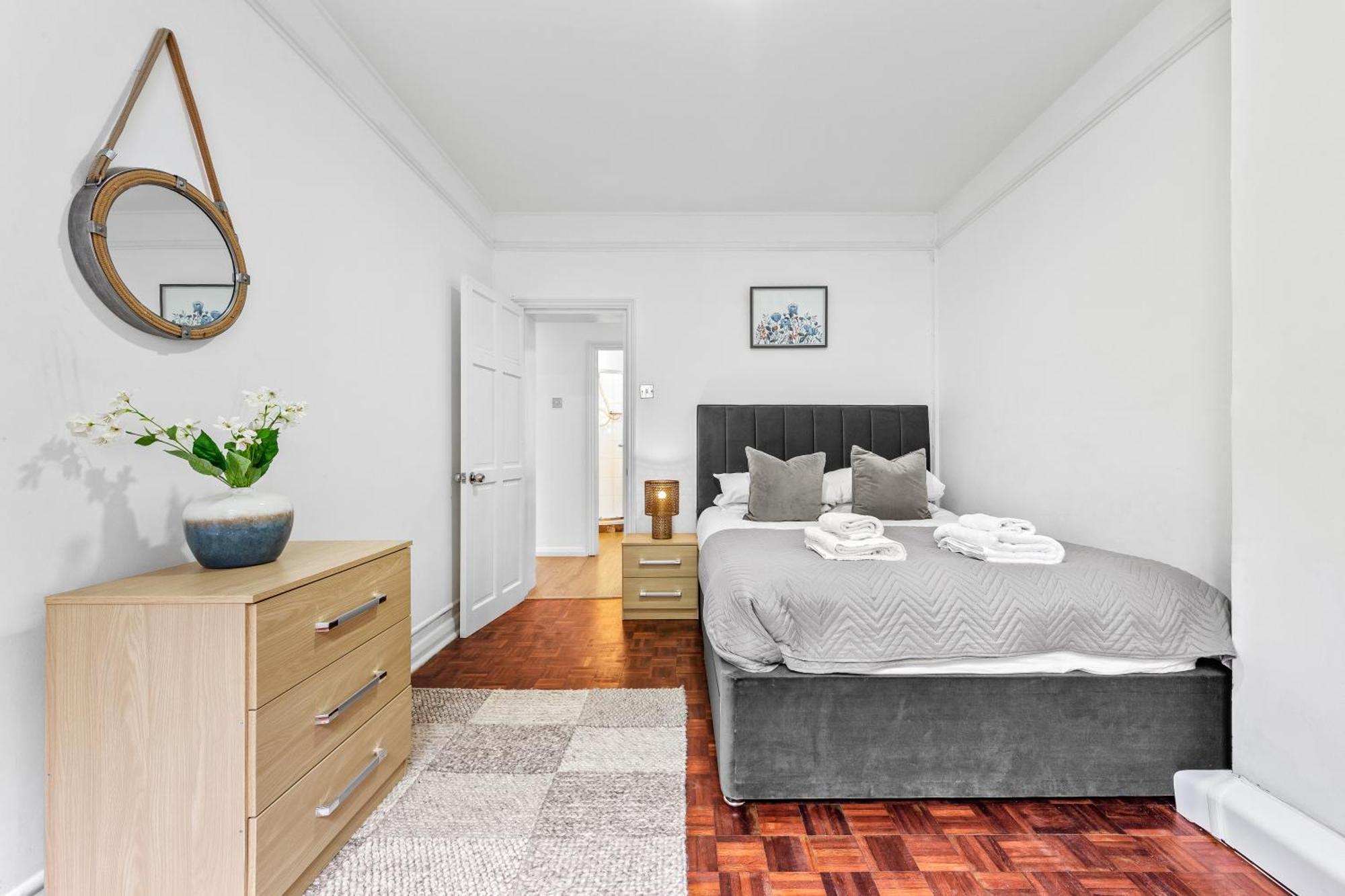 2 Beds Near Lords Cricket Grounds *